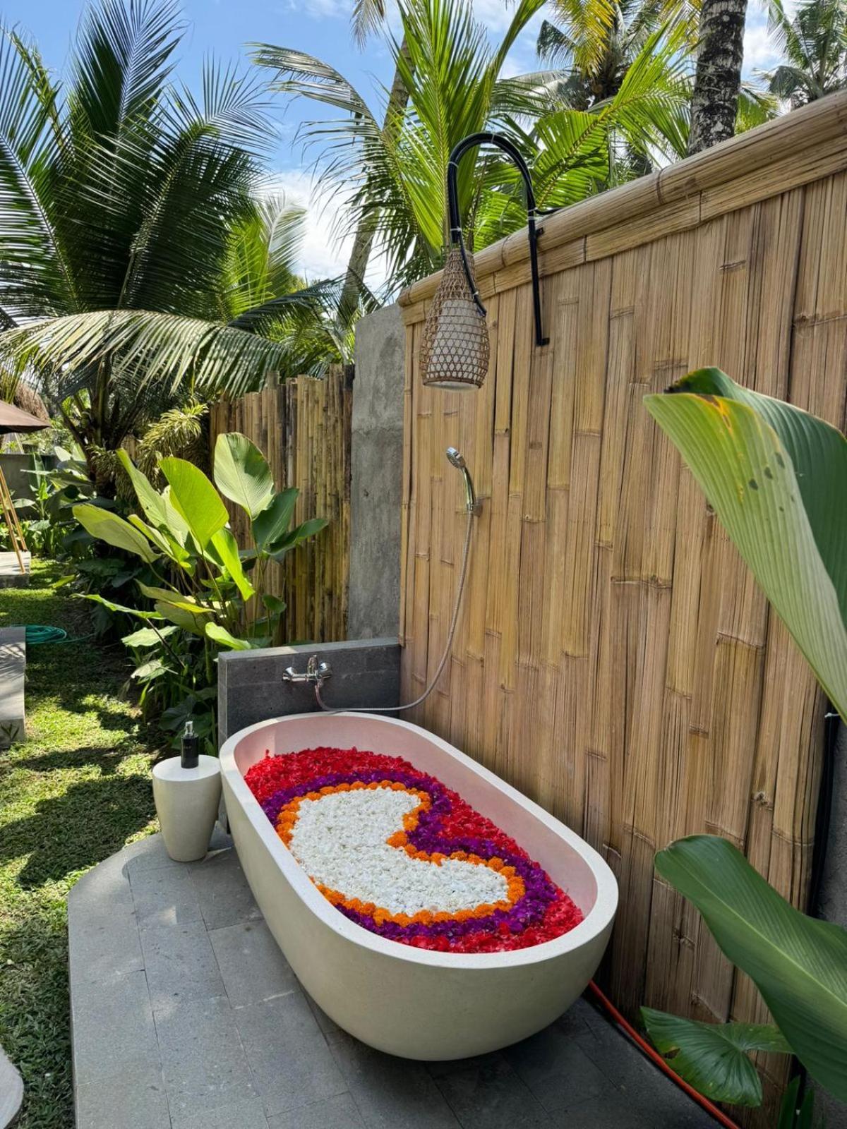 Pitu, A Punggul Village Escape Sangeh Exterior photo